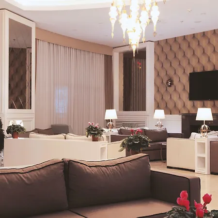 Hotel Serenity Airport
