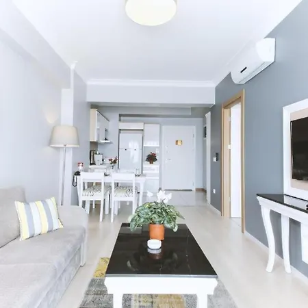 Hotel Serenity Airport 4*