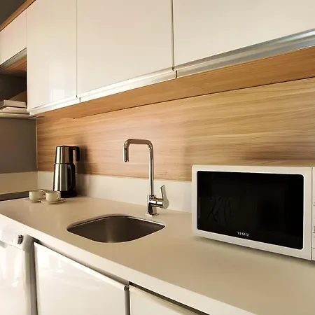 호텔 Serenity Airport 4*