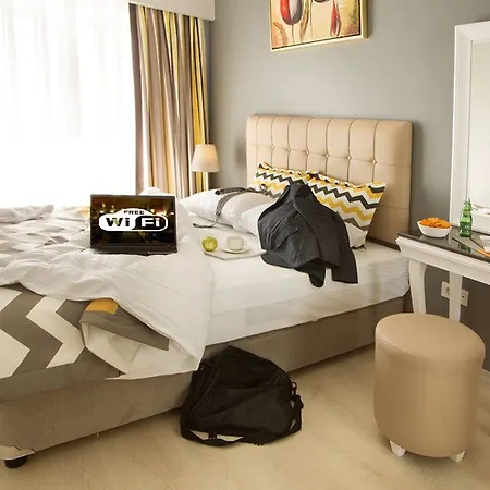 سيرينتي سويتس إسطنبول إيربورت 4*