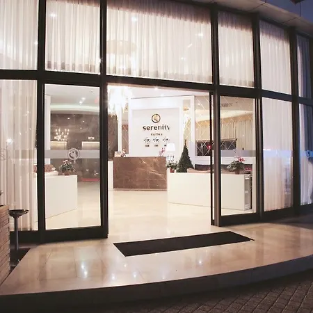 Serenity Airport Szálloda 4*